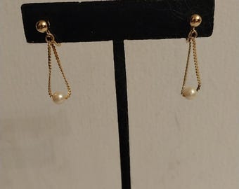 Trifari Dangle Pearl Earrings