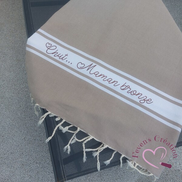 Fouta de plage / Drap de plage "Chut... Maman bronze"