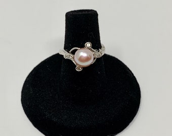 Vintage Mid-Century Modernist Mother of Pearl Shell Spiral Cutout Sterling Silver Pendant with Chain