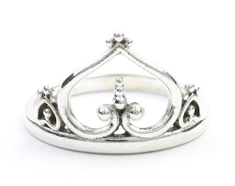 Salem Ring, Sterling Silver Crown Ring, Minimalist, Modern, Ethnic, Boho, Bohemian, Gypsy, Festival Jewelry, Wiccan