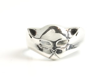 Black Cat Ring, Sterling Silver Cat Ring, 925, Animal Jewelry, Boho, Gypsy, Wicca, Festival Jewelry, Hippie Jewelry, Spiritual