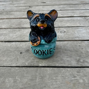 Bear lover gift wood carved chainsaw Black Bear in Honeypot Rustic Cabin decor Wood Carving Bear carving Cute Bear with Honey Log cabin art