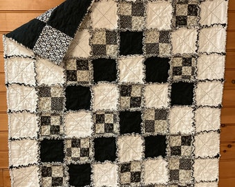Modern Farmhouse Patchwork Large Rag Quilt Throw Wheat, Tan, Navy ...