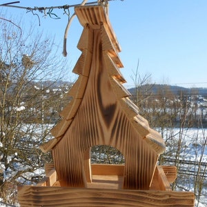 Mangeoire à graines en bois pour nichoir, maison d'oiseau suspendue extérieure faite main image 6
