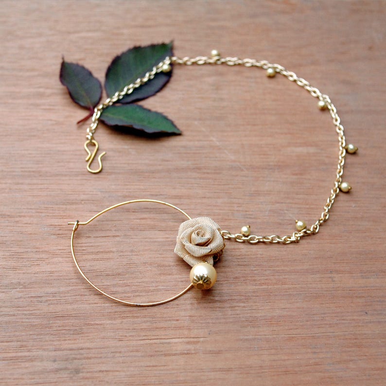 Wedding Nose Accessory White Dangling Pearl Nath Golden Rose With Pearl Beaded Chain Traditional Indian Nose Ring Flower Nose Chain