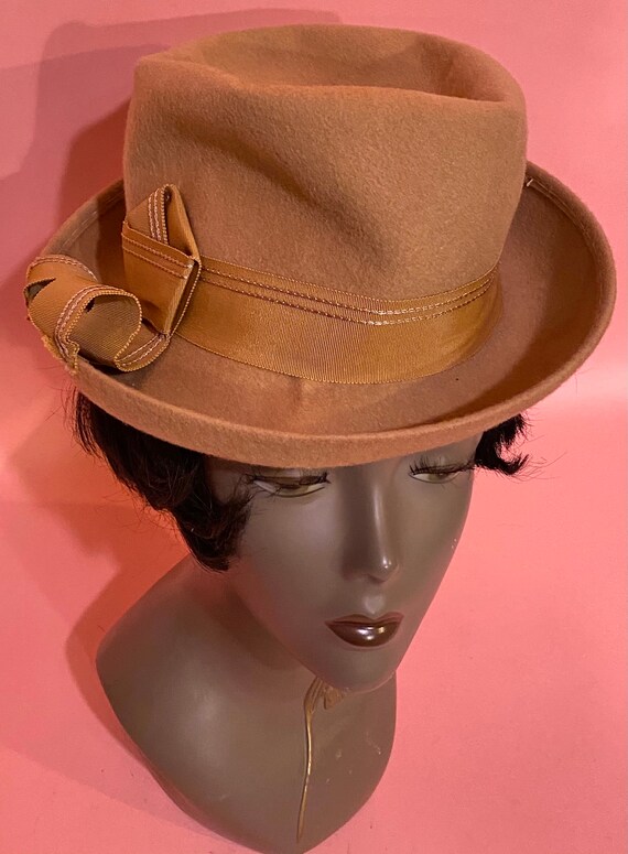 Vintage 1940’s-50’s Women’s Tan Beige Fedora Hat … - image 2