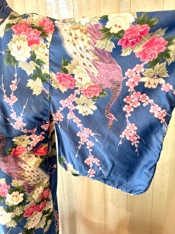 Vintage 1960’s Colorful Floral Kimono in Light Bl… - image 4