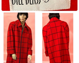 Vtg. BILL BLASS SIGNATURE 100% Wool Red & Black Checkered Jacket Coat w/Black Zipper Up the Front and sides, Wide Cuffs, Wide Collar