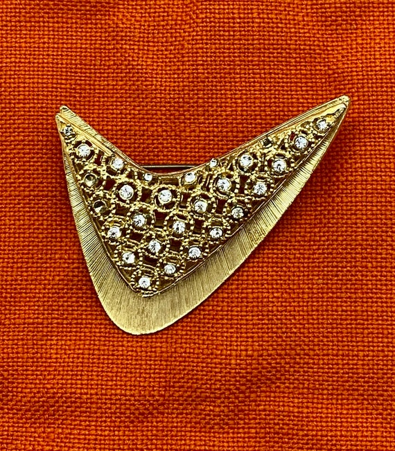 Beautiful Mid Century Vintage Layered Brooch Pin … - image 1