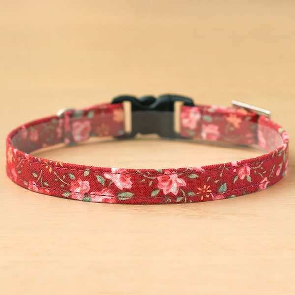 Antique Red Rose Cat Collar – Vintage Floral Kitten Collar with Safety Buckle, Elegant Botanical Pet Gift [Antique Rose]
