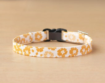 Cat Collar - "Sunny Yellow" - Floral Cat Collar / Breakaway or Non-Breakaway / Girl Cat Collar / Spring, Summer / Cat, Kitten, Small Dog