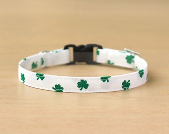 Cat Collar - "Shamrock - White" - St. Patrick's Day Cat Collar / Breakaway or Non-Breakaway / Irish, Shamrock / Cat, Kitten, Small Dog