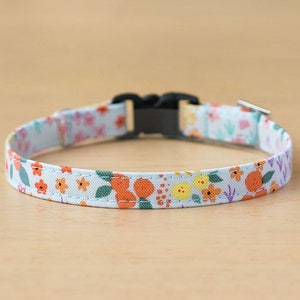 Blue Floral Cat Collar – &quot;Petit Fleur&quot;, Breakaway Buckle, Kitten Collar