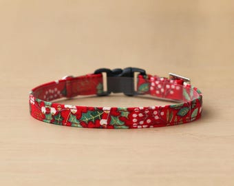 Cat Collar - "Woodland Holiday - Red" - Botanical Berries Cat Collar / Breakaway or Non-Breakaway / Christmas / Cat, Kitten, Small Dog