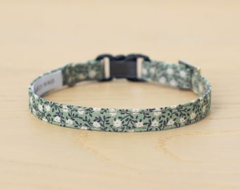 Olive Green Floral Cat Collar - Cotton Botanical Kitten Collar, Breakaway Safety Buckle, Aesthetic Boho Pet Gift, New Kitten Gift Idea