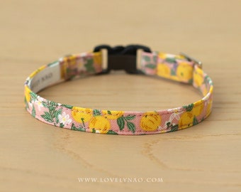 Cat Collar - "Peach" - Pink & Yellow Cat Collar / Breakaway or Non-Breakaway / Spring, Summer, fruit, Floral / Cat, Kitten, Small Dog