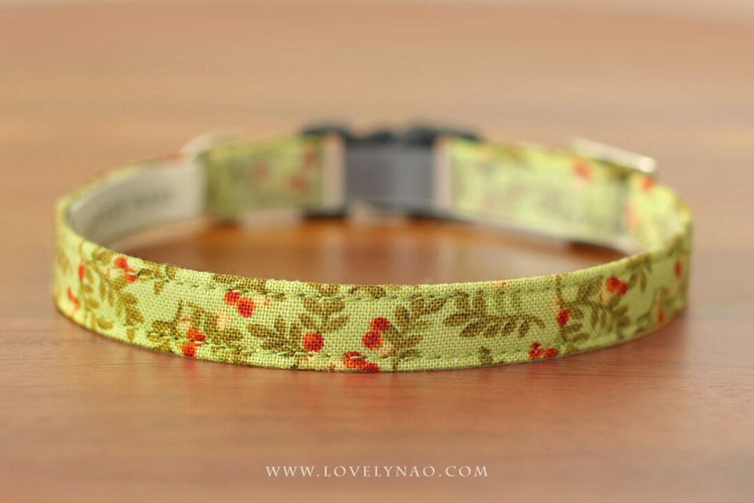 Christmas Cat Collar Winter Berry green / Holiday Cat Collar Etsy