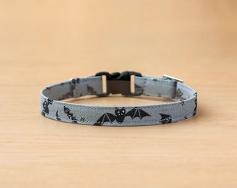 Halloween Cat Collar - Spooky Time (Grey)