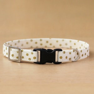 Christmas Cat Collar Golden Snowball Gold Dot Cat Collar / Breakaway or Non-Breakaway / Holiday, Winter / Cat, Kitten, Small Dog image 2