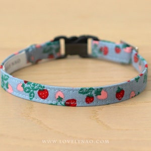 Cat Collar - "Strawberry" - Red & Pink Strawberry on Blue Cat Collar / Breakaway or Non-Breakaway / Summer, fruit / Cat, Kitten, Small Dog