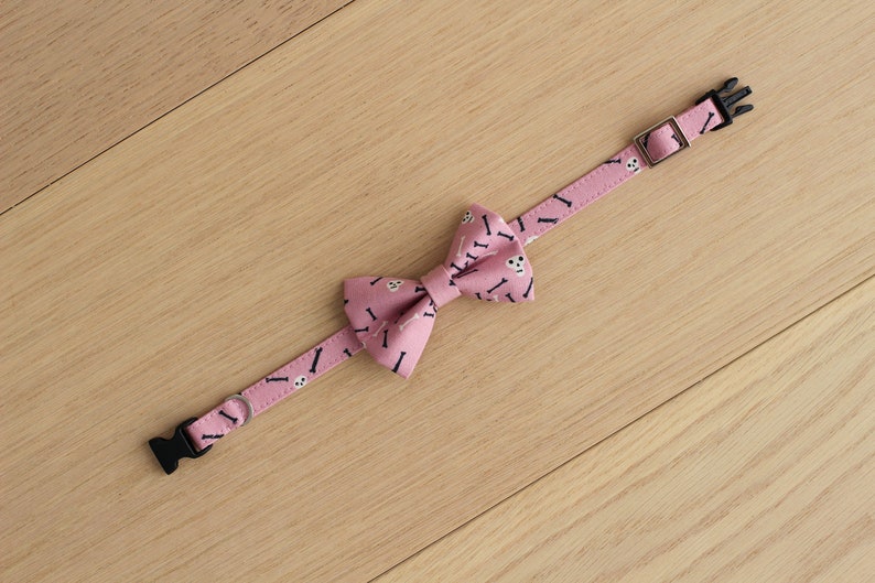Halloween Cat Bow Tie Collar – Skulls & Bones image 2