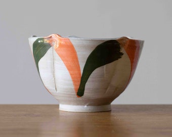 Small Dancing Petals Bowl with Green and Orange Decoration