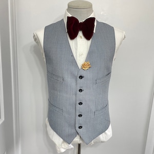 1960&#39;s Mens Suit Vest Vintage Men&#39;s Wool Vest Vintage Mens Wool Waistcoat Size 40 Medium / M / Vintage Mens Suit Vest Bluish Gray Waistcoat
