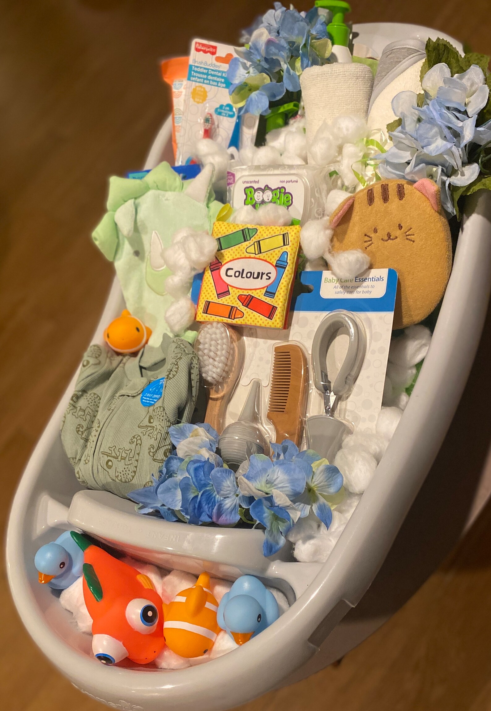 Baby Boy Infant Bathtub With All Essentials to Make Bathtime Perfect