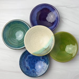 Small Pottery Bowl: Handmade Trinket Dish, Clay Diffuser Stone Display