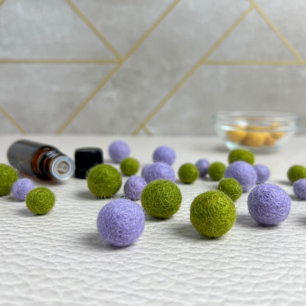 Felted Wool Essential Oil Diffuser /  These felted balls make a cute desk accessories on their own or accented with clay diffuser stones