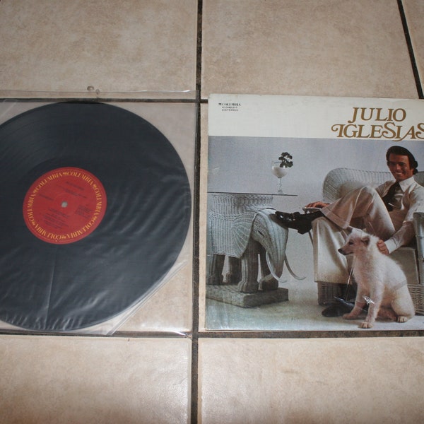 Julio Iglesias 1975 Record 1970s Romantic Spanish Vintage Vinyl Mexican Mariachi Latin Spain Pop