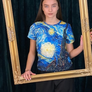 Recycled t-shirt with full print &quot;The Starry Night&quot; by Van Gogh, from ONME,