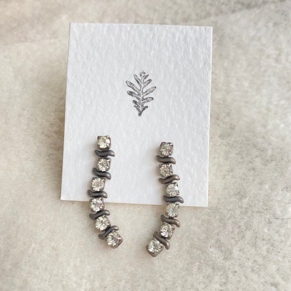 Simple Rhinestone Dangle - image 1