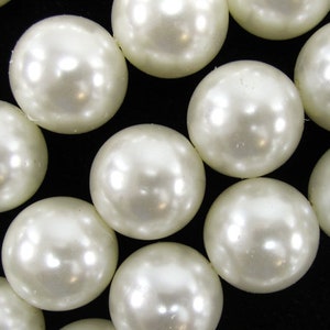 20mm ivory white plastic pearl round beads 15" strand