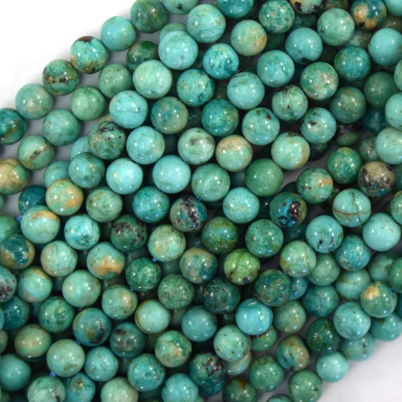 Genuine Nturl Turquoise Beded Hert Pendnt nd Chin, 14 Krt Gold Necklce t 1stDibs