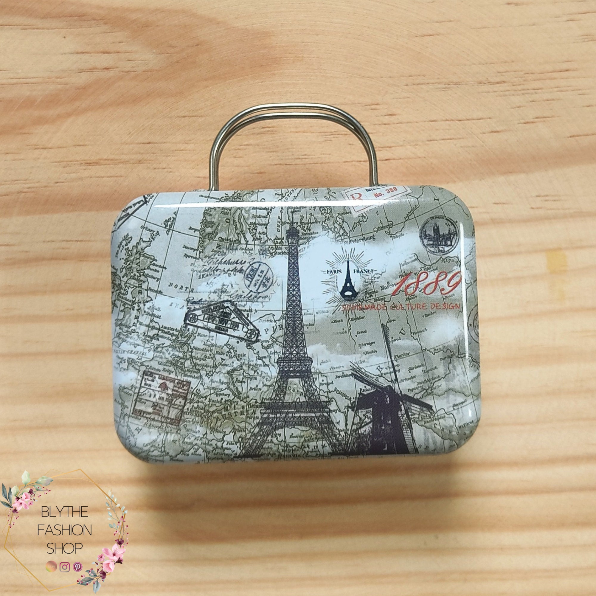 Blythe luggage