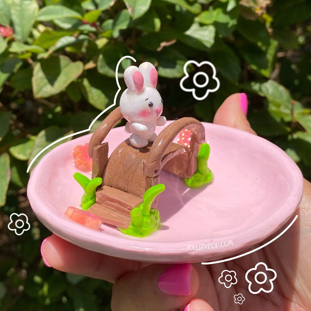 Blue Bunny Oyster Trinket Dish