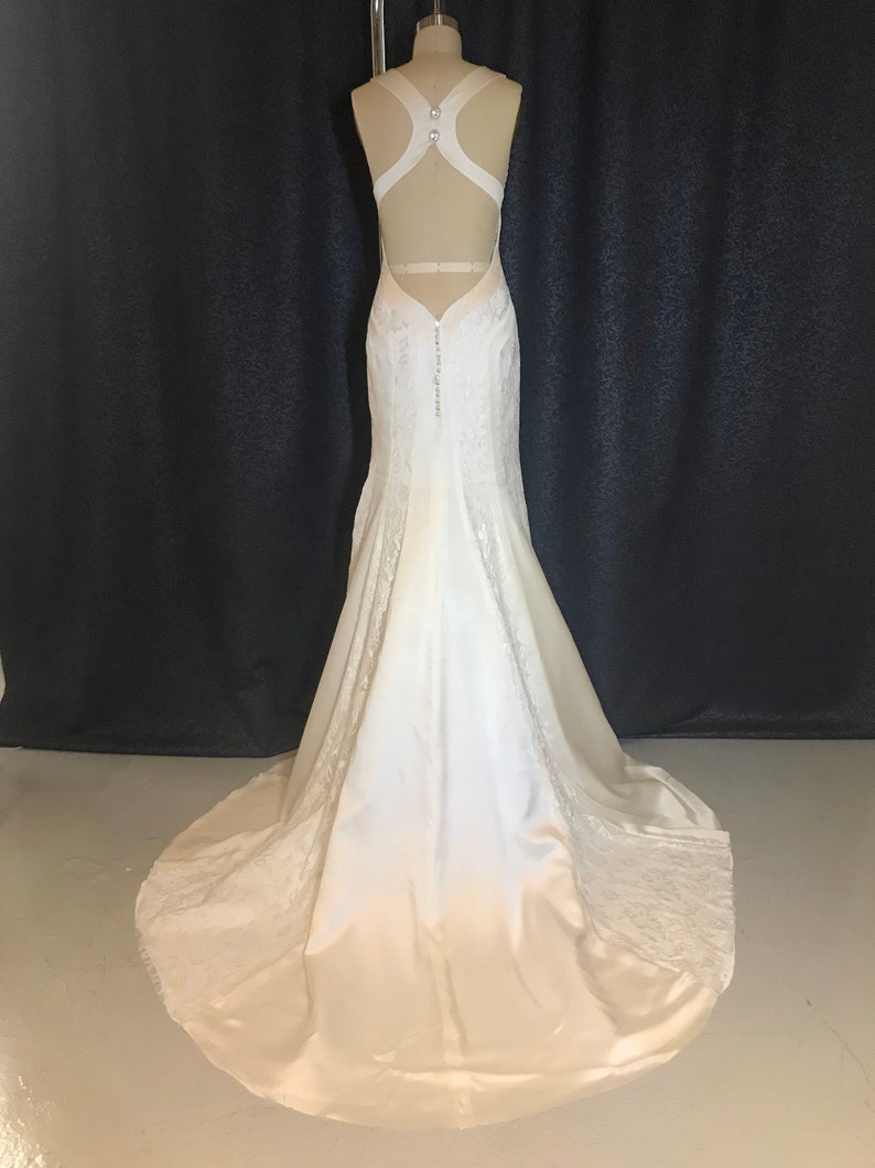 Sample Size 2 Wedding Dress in Lace and Silk Charmeuse Etsy