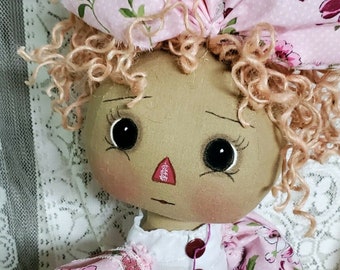Primitive folk art Raggedy Ann Doll with Gift Heart, cotton hand made handmade swivel pocket special occasion love card wedding Keepsake art