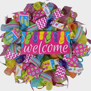 Summer wreath, flip flop wreath, hello wreath, welcome summer wreath, tropical wreath, summer wreaths, summer decor, door wreath summer