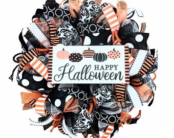 Happy Halloween Wreath | Halloween wreath | Happy Halloween wreaths | Mesh Halloween wreath | Halloween wreaths | Pretty Halloween wreath