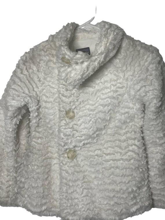 Vintage girls Patagonia  jacket White Faux Fur Thr