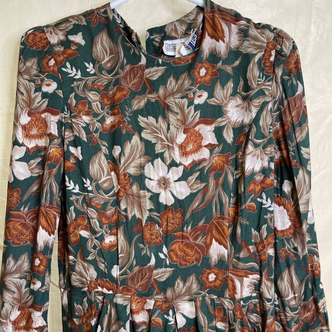 jessica howard green floral dress