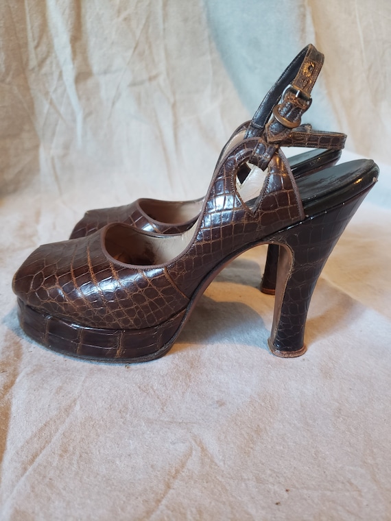 40s Alligator Crocodile Beaux Arts Platform Keyho… - image 5