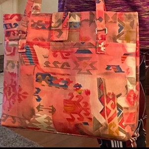 Tote bag