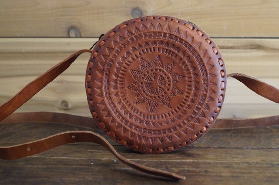 Mexican Tooled Leather Purse, Round Tooled Leather