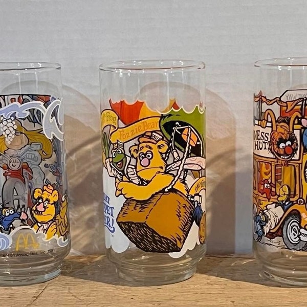 McDonalds The Great Muppet Caper Glasses 1980s-Choice Glass