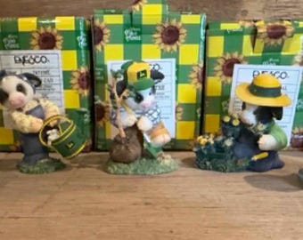 Mary Moo Moo "Choice" Figurine in Original Box