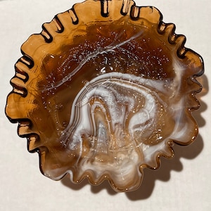 Vintage Caramel and White Slag Glass 8&quot; Ruffled Bowl - Windmill Pattern, Excellent Condition