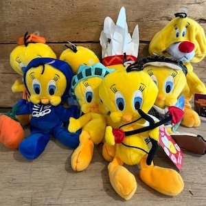 Vintage Tweety Bird Warner Bros. Choice Plush Toy- NWT
